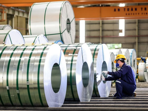 Áp dụng biện pháp chống bán phá giá tạm thời với thép mạ